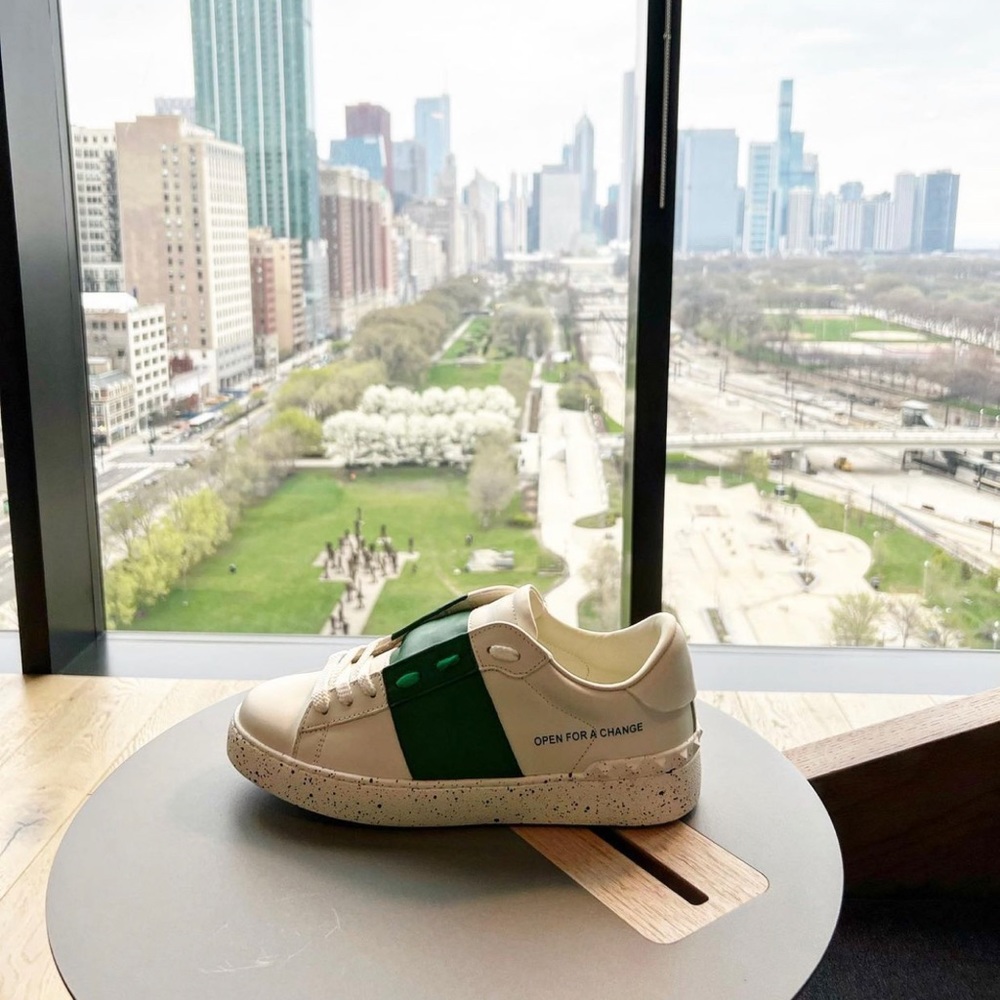 Valentino Women's size 8